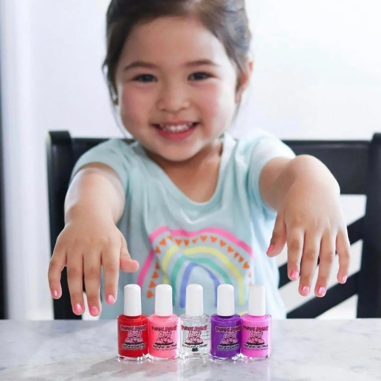 Havin' a Blast - Glitter Neon Pink