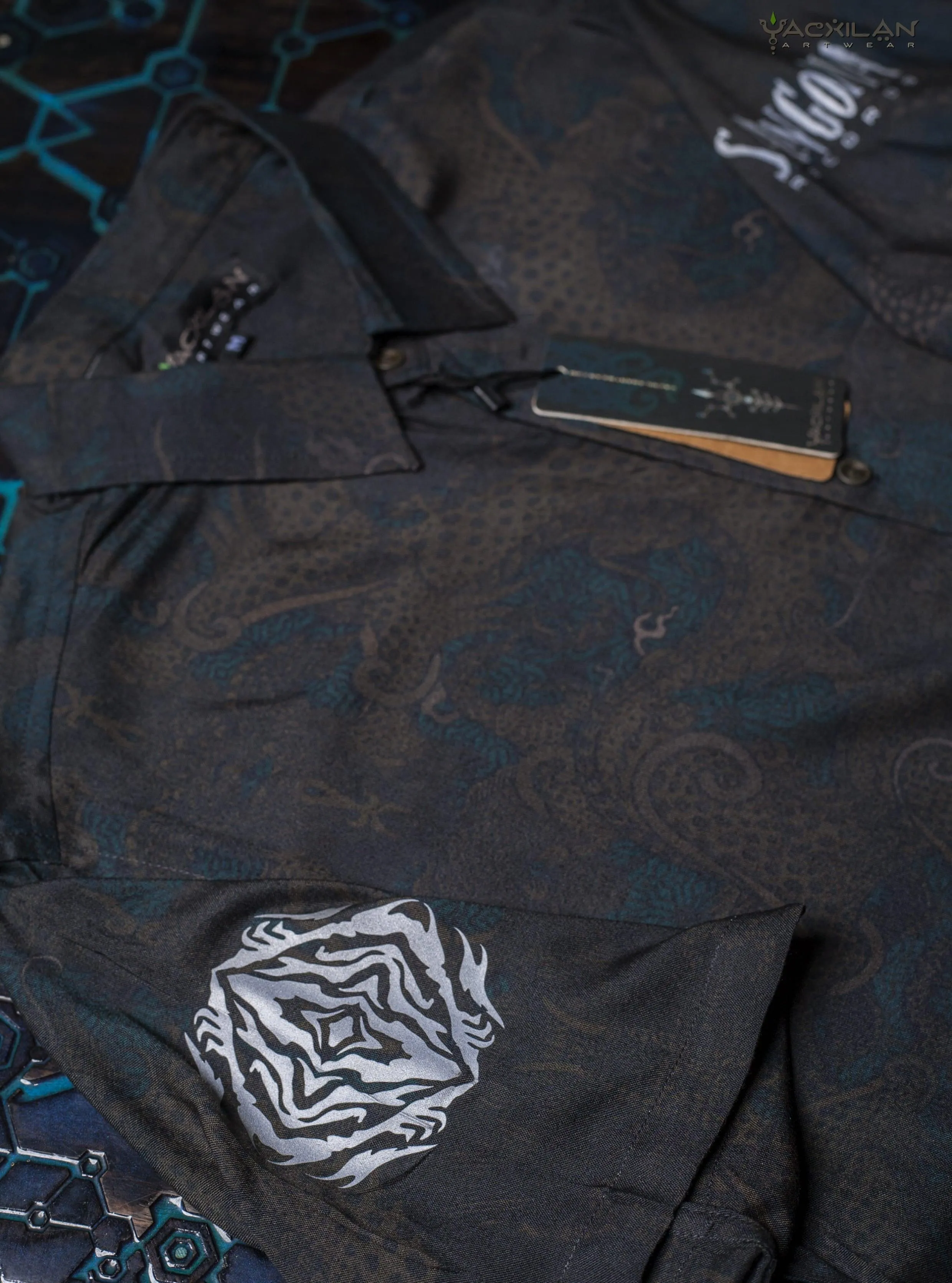 Shirt Men Half Sleeves / Viscose - SANGOMA DRAGONS