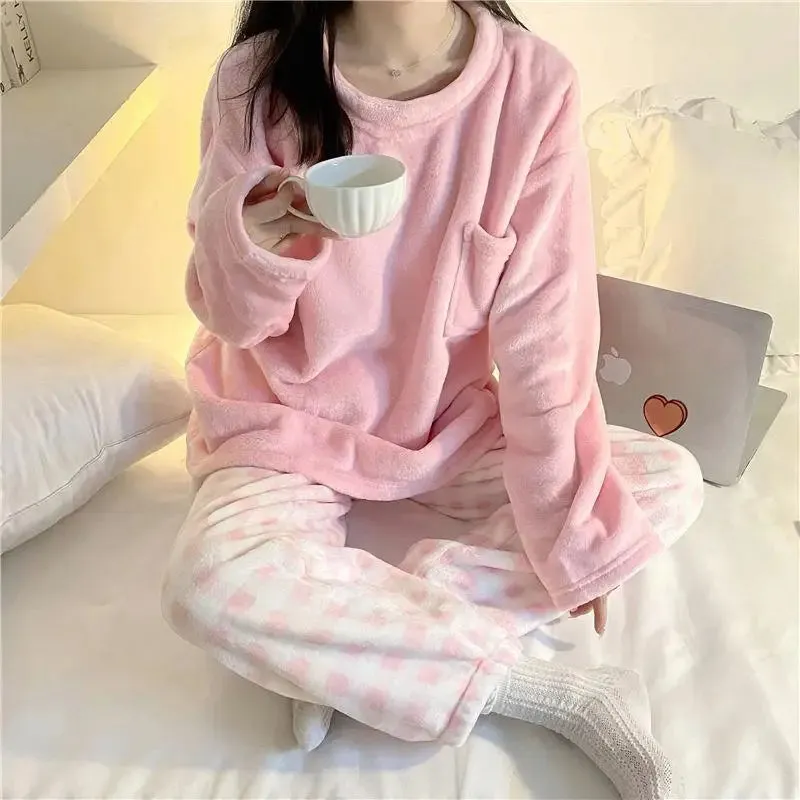 Soft Comfy Fleece Top and Plaid Bottom Pyjamas
