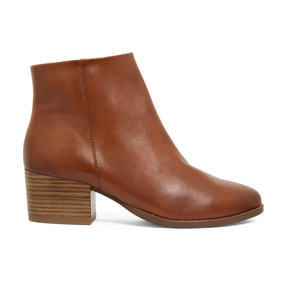 Vera Boot in Mid Brown Leather