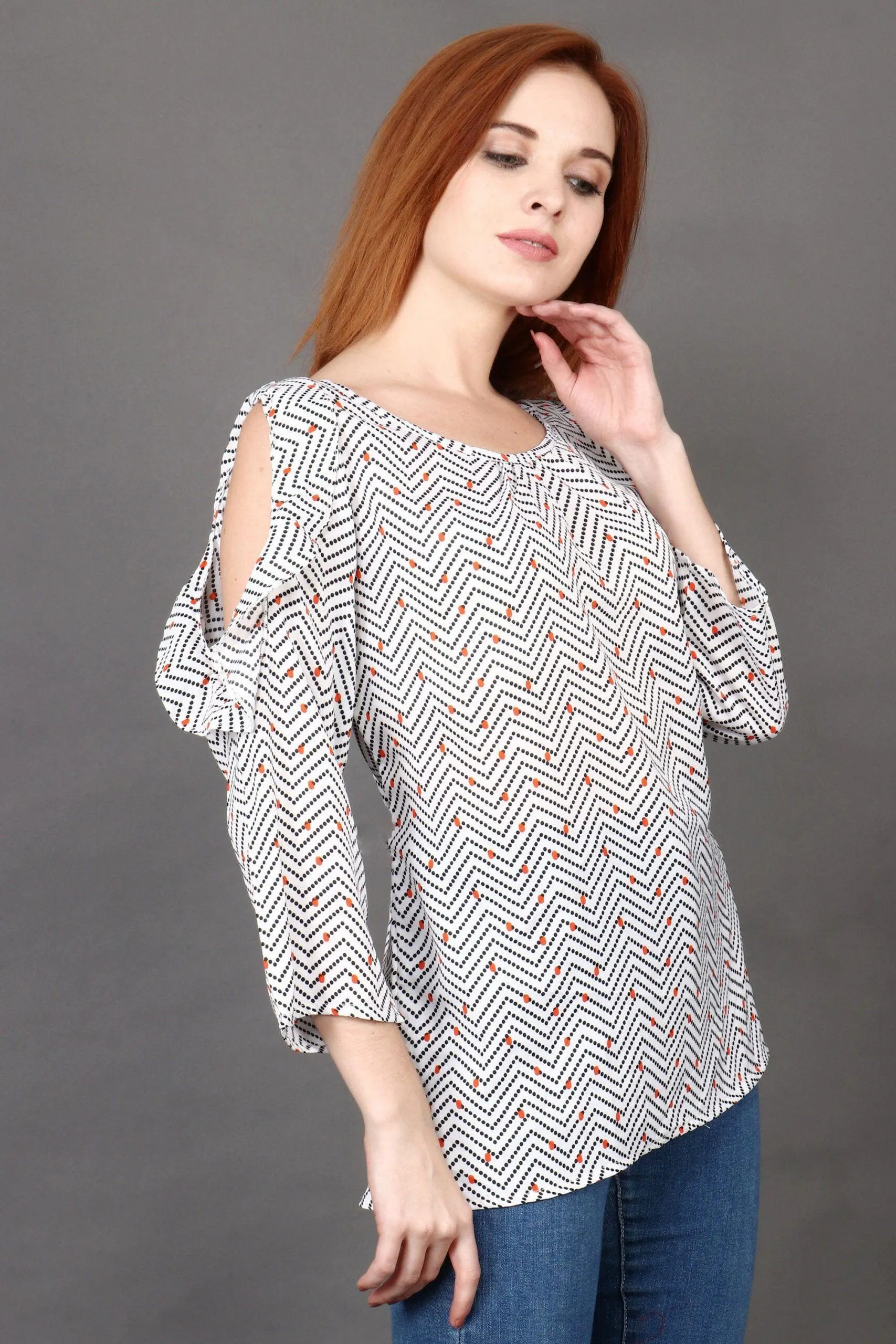 White & Black Zig Zag Dots Printed Top