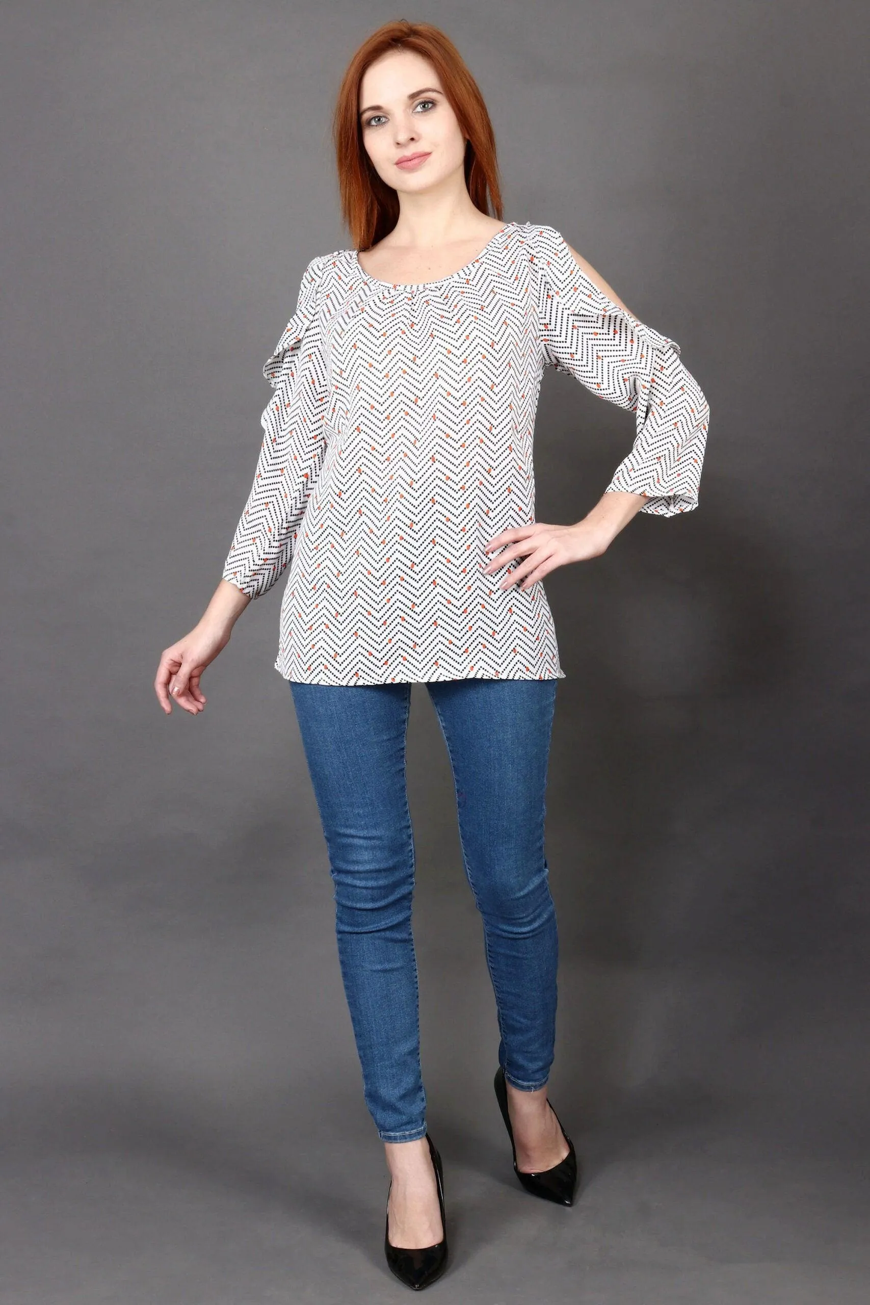 White & Black Zig Zag Dots Printed Top